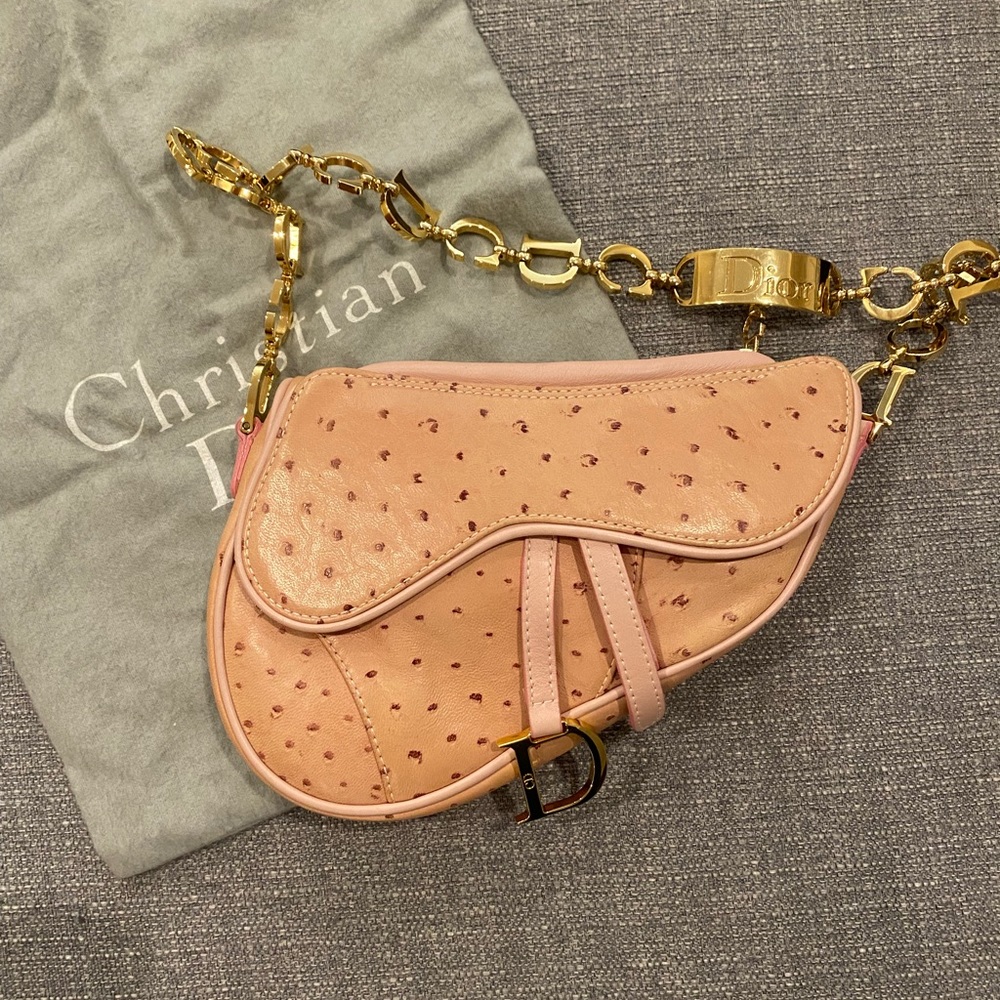 RARE Dior by Galliano Ostrich Saddle Bag in Pink - Picture 2 of 12